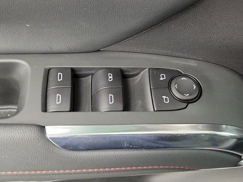 Used 2025 Chevrolet Traverse Z71 w/ Enhanced Driving Package AWD/4WD image 19