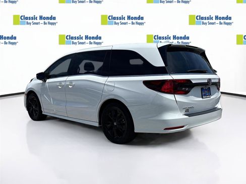 Used 2024 Honda Odyssey Sport image 5