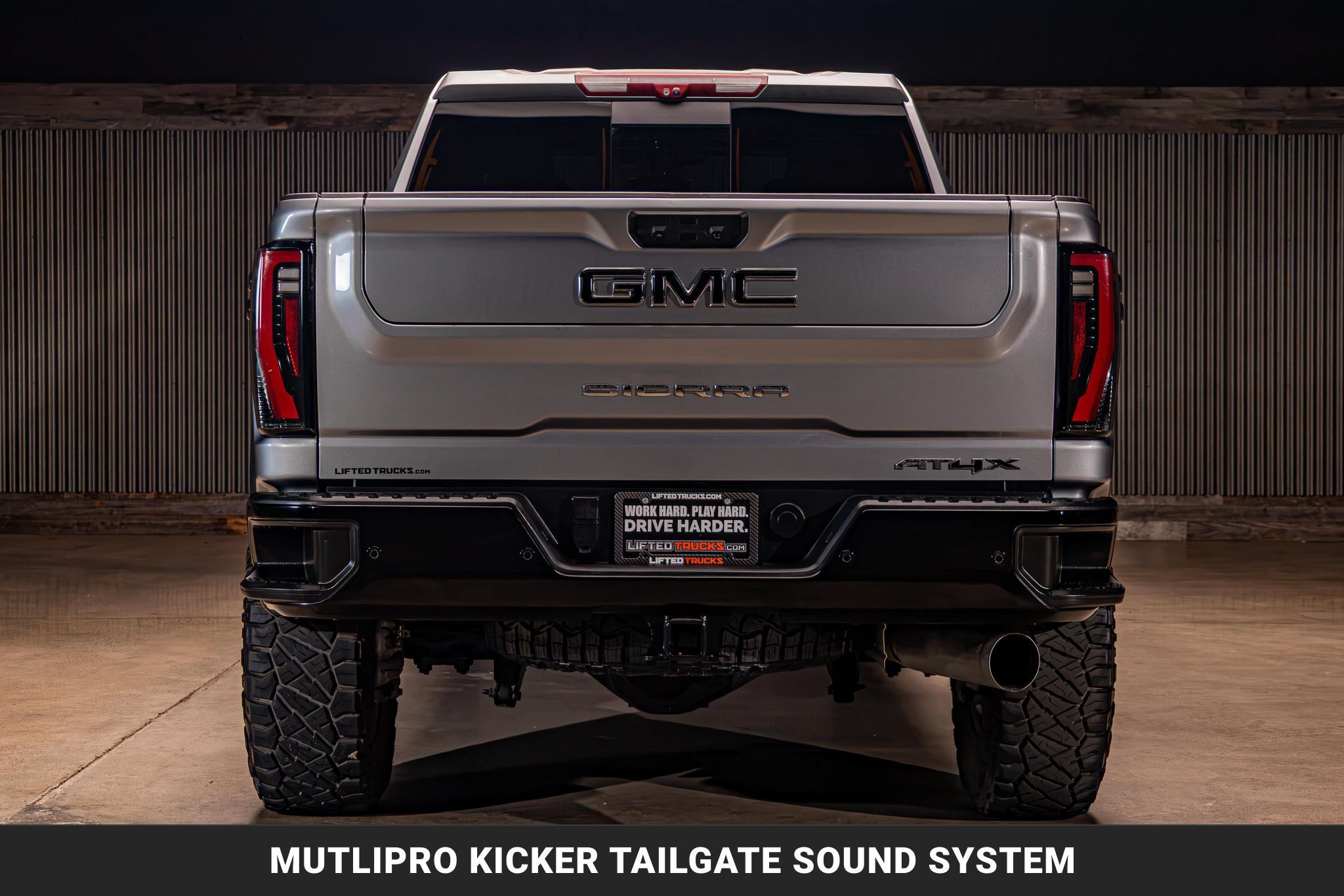 Used 2024 GMC Sierra 2500 AT4X AWD/4WD image 7