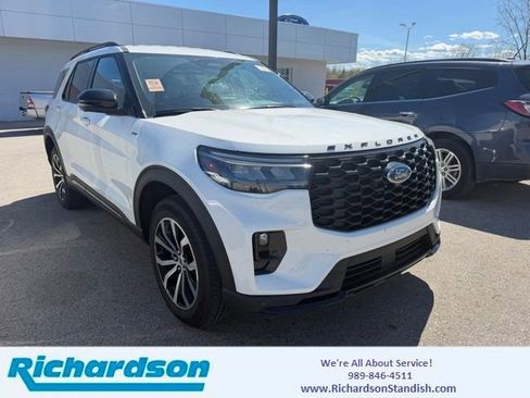 Certified 2025 Ford Explorer ST-Line AWD/4WD image 1