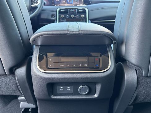 New 2026 Nissan Armada SV image 26