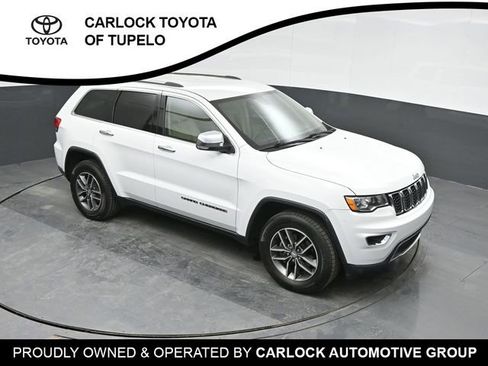 Used 2018 Jeep Grand Cherokee Limited image 31