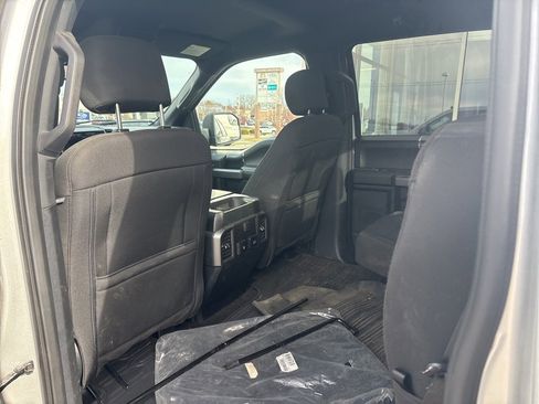 Used 2019 Ford F150 XLT w/ Equipment Group 302A Luxury image 36