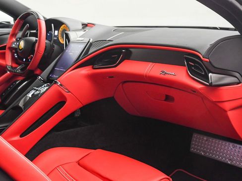 Certified 2024 Ferrari Roma image 19