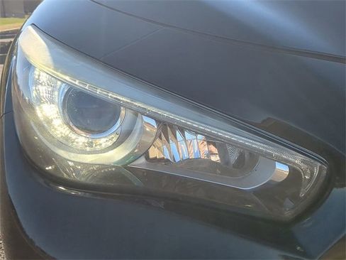 Used 2017 INFINITI Q50 3.0t Premium w/ 3.0T Premium Plus Package image 9