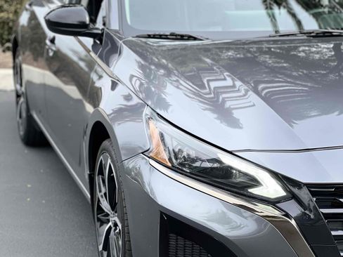 Used 2023 Nissan Altima 2.5 SR w/ SR Premium Package image 57