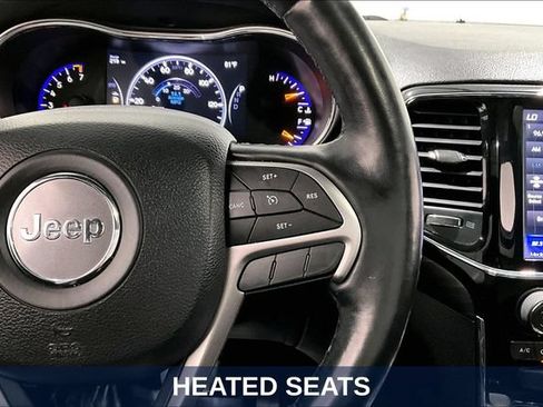 Used 2020 Jeep Grand Cherokee Altitude AWD/4WD image 16