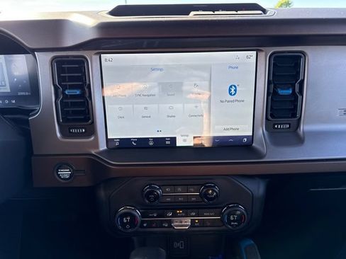 Used 2023 Ford Bronco Outer Banks AWD/4WD image 27