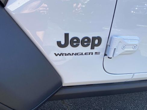 New 2025 Jeep Wrangler Willys image 22