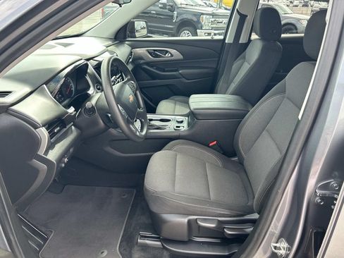 Used 2020 Chevrolet Traverse LS FWD image 23