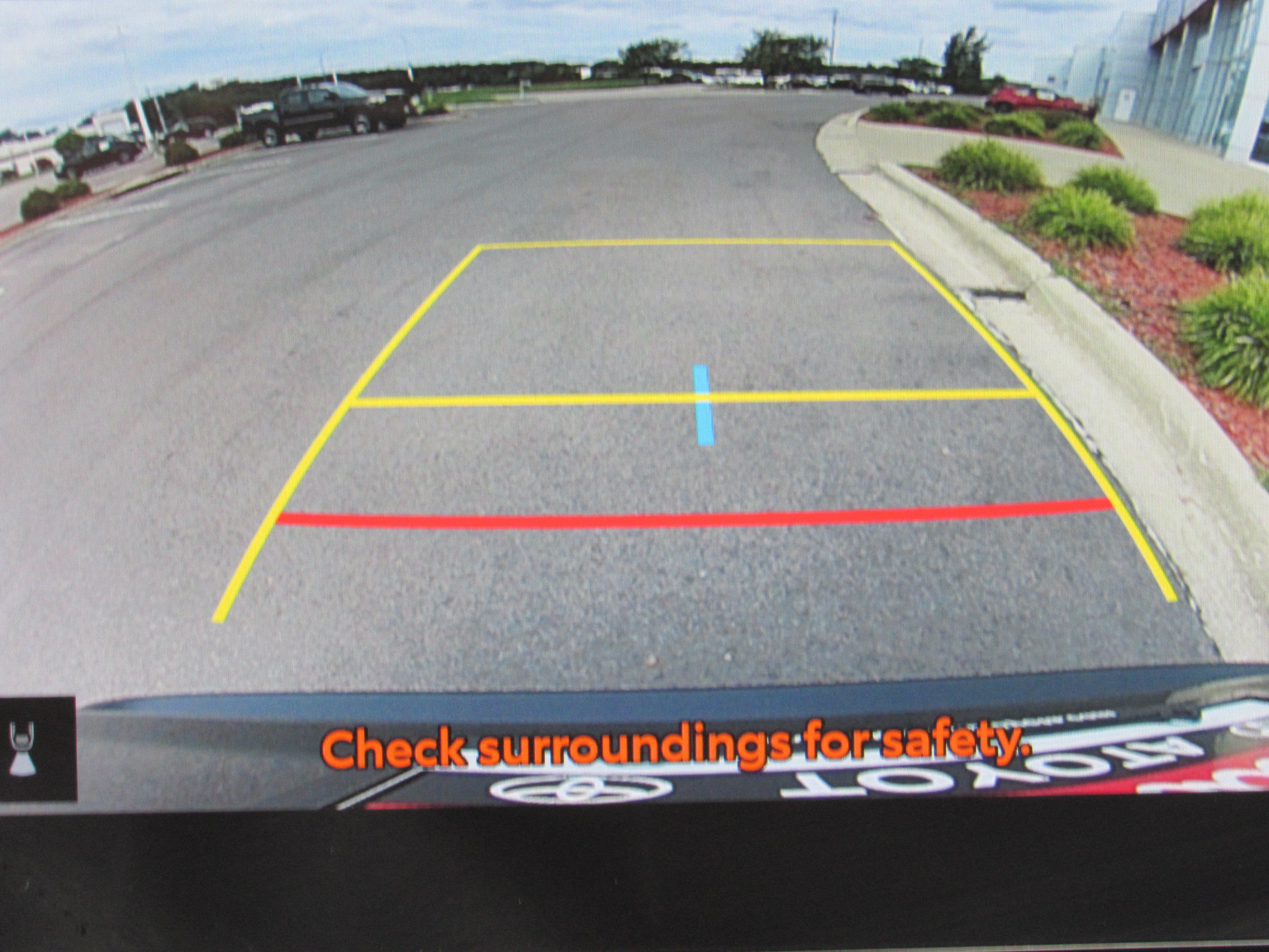 Used 2025 Toyota RAV4 LE AWD/4WD image 21