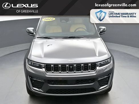 Used 2026 Jeep Grand Cherokee Summit AWD/4WD image 40