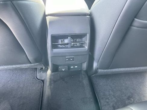 New 2026 Jeep Cherokee Overland image 17