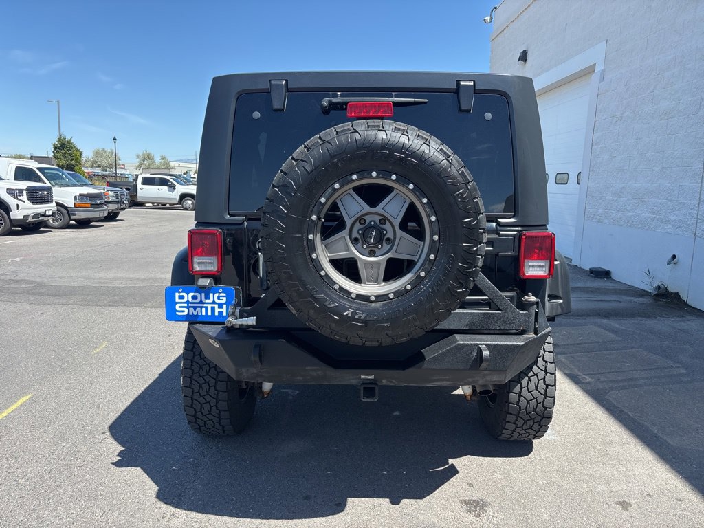Used 2017 Jeep Wrangler Unlimited Rubicon w/ Cold Weather Group AWD/4WD image 26