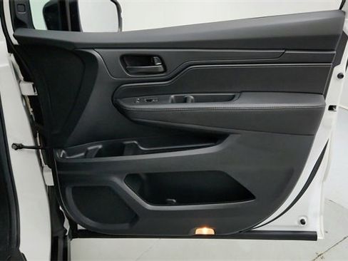 Used 2024 Honda Odyssey EX-L image 22