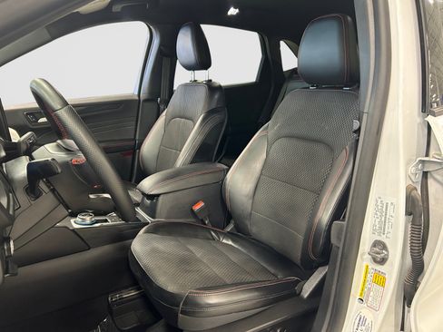 Certified 2023 Ford Escape ST-Line Select w/ Tech Pack #2 AWD/4WD image 13