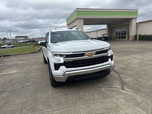 Used 2023 Chevrolet Silverado 1500 LT w/ Protection Package image 3