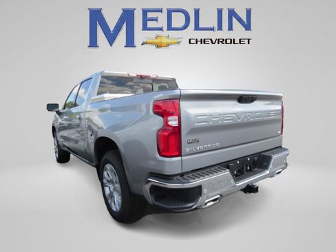 Used 2025 Chevrolet Silverado 1500 LTZ w/ Technology Package AWD/4WD image 4