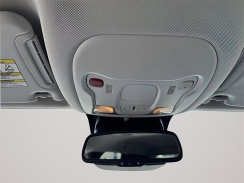 Used 2023 Jeep Renegade Trailhawk image 36