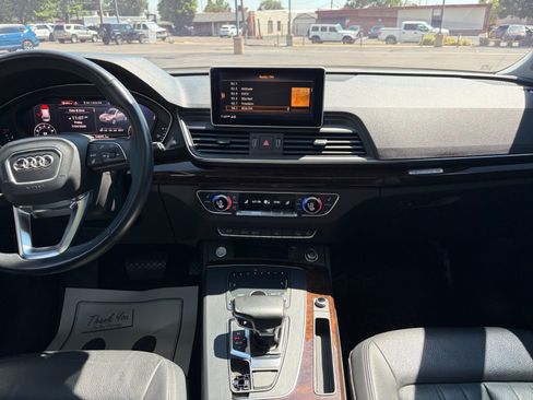 Used 2018 Audi Q5 2.0T Premium Plus w/ Premium Plus Package AWD/4WD image 20