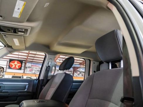 Used 2023 RAM 1500 Classic SLT w/ Trailer & Traction Group image 31