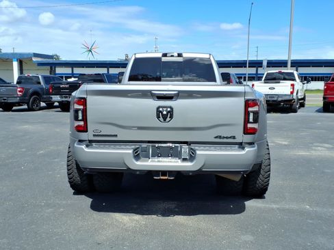 Used 2023 RAM 3500 Big Horn w/ Level 2 Equipment Group AWD/4WD image 4