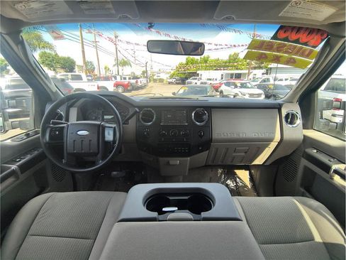 Used 2008 Ford F250 XLT AWD/4WD image 5