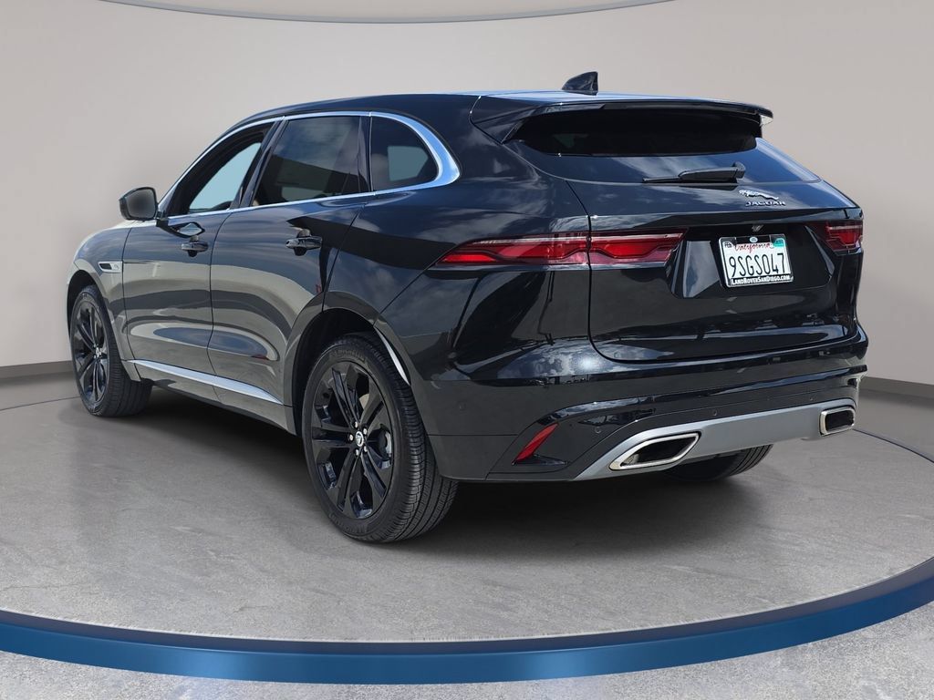 Used 2025 Jaguar F-PACE R-Dynamic S AWD/4WD image 7