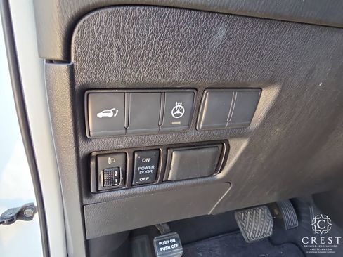 Used 2019 INFINITI QX80 Luxe RWD image 12