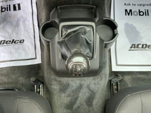 Used 2010 Chevrolet Colorado W/T image 18