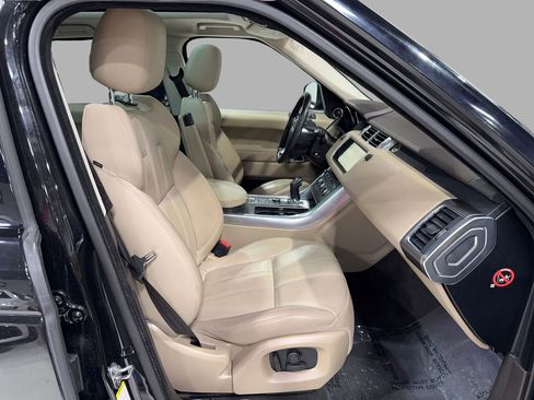 Used 2017 Land Rover Range Rover Sport SE image 22