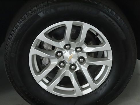 Used 2024 Chevrolet Tahoe LT AWD/4WD image 10