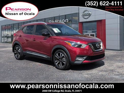 Certified 2019 Nissan Kicks SR w/ SR Premium Package FWD image 1