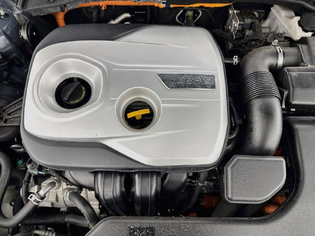 Used 2016 Hyundai Sonata SE FWD image 36