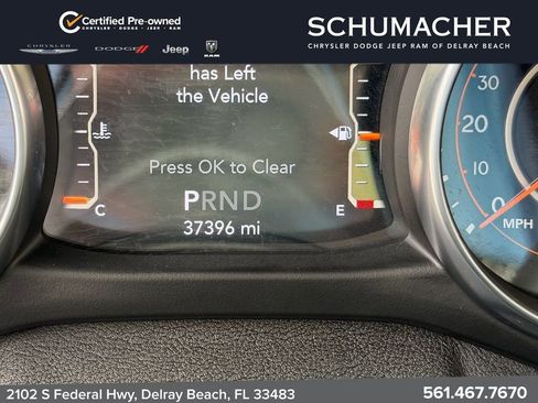 Used 2021 Jeep Wrangler Unlimited Sahara AWD/4WD image 25
