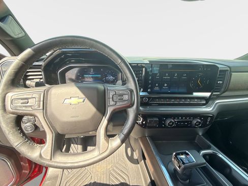 Used 2024 Chevrolet Silverado 1500 High Country w/ Technology Package image 27