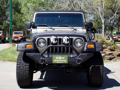 Used 2005 Jeep Wrangler X AWD/4WD image 3
