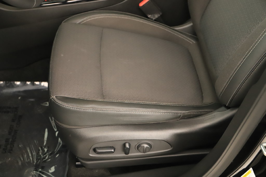 Used 2021 Buick Encore GX Select FWD image 24