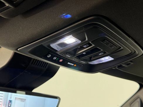 Used 2025 Chevrolet Silverado 1500 ZR2 w/ Technology Package image 19