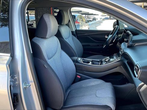 Certified 2022 Hyundai Santa Fe SEL Convenience w/ Cargo Package image 6
