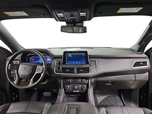 Certified 2024 Chevrolet Suburban RST w/ Luxury Package image 15