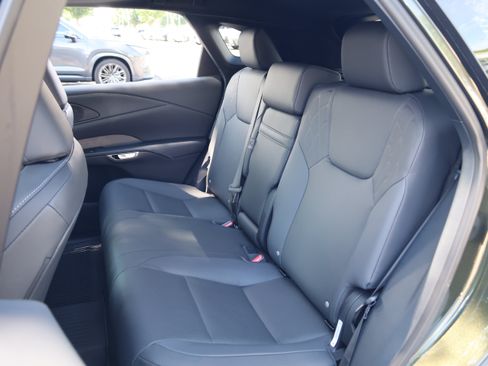 Used 2026 Lexus RX 350 Premium w/ Convenience Package FWD image 36