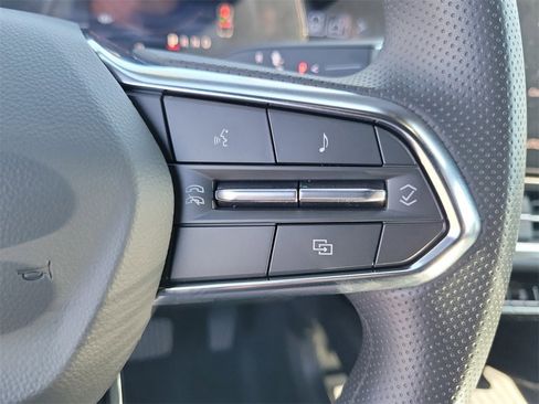 New 2026 Chevrolet Equinox EV LT image 6