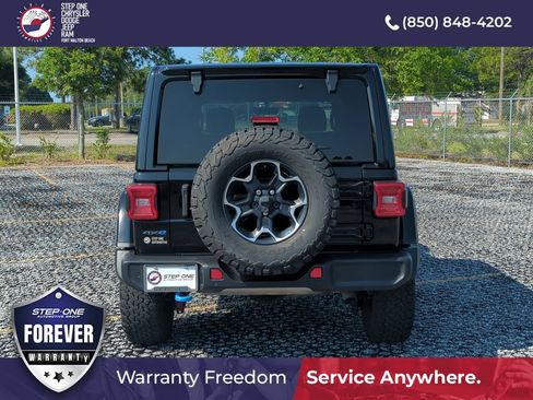 Used 2023 Jeep Wrangler Unlimited Rubicon 4xe w/ Safety Group AWD/4WD image 5