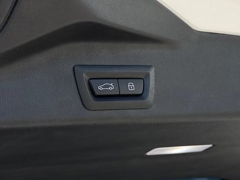 Used 2025 BMW X5 M60i w/ Executive Package AWD/4WD image 9