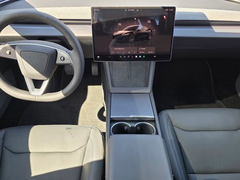 Used 2025 Tesla Model 3 Long Range AWD/4WD image 15
