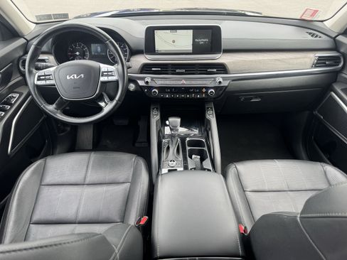 Used 2022 Kia Telluride EX w/ EX Premium Package AWD/4WD image 15