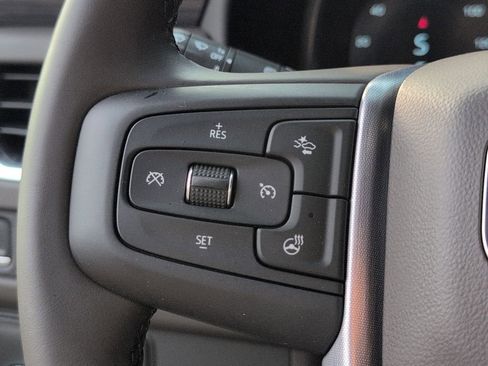 Certified 2024 GMC Yukon SLT w/ SLT Luxury Package image 27