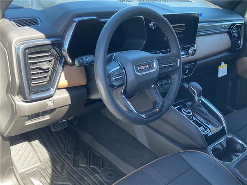 New 2026 GMC Canyon AT4 image 26