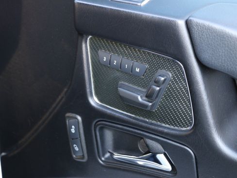 Used 2016 Mercedes-Benz G 63 AMG 4MATIC image 34